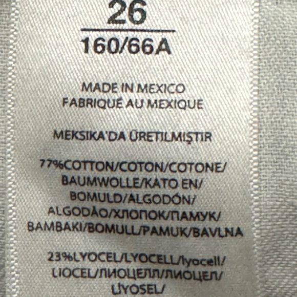 EUC RL Polo Crosby Short Denim Cutoff Shorts-Sz 26-77% Cotton-Raw Hem-Distressed - Picture 9 of 16